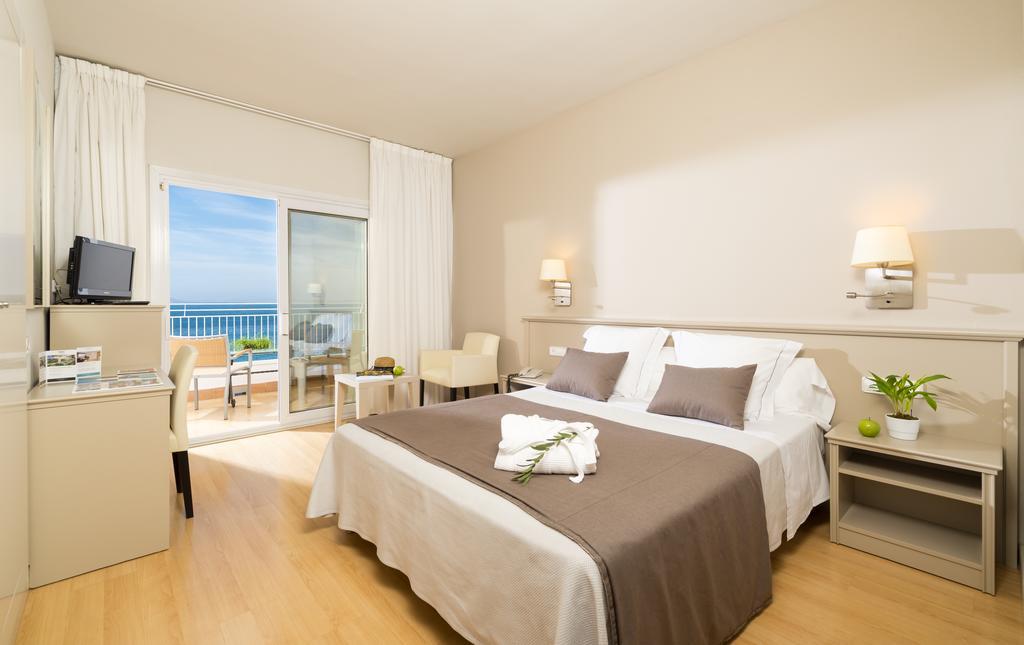 Hotel & Spa Terraza 4 Sup Roses Eksteriør bilde